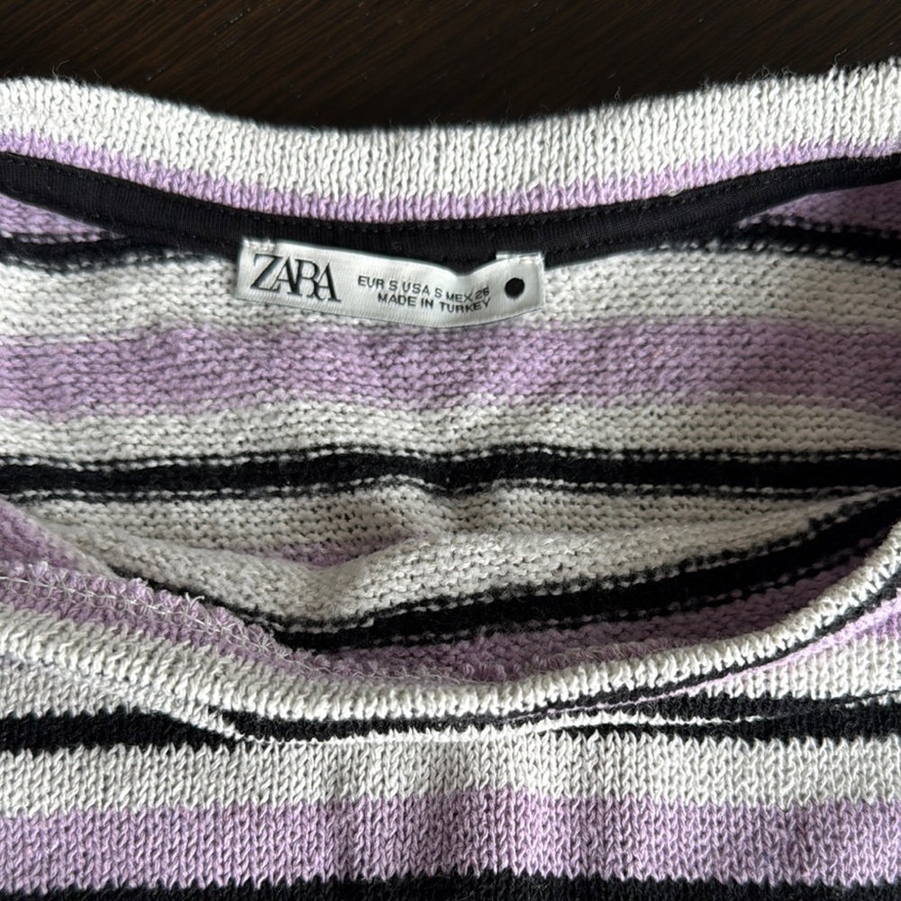 Zara Lavender and Black Striped Sweater - Picture 2 of 4